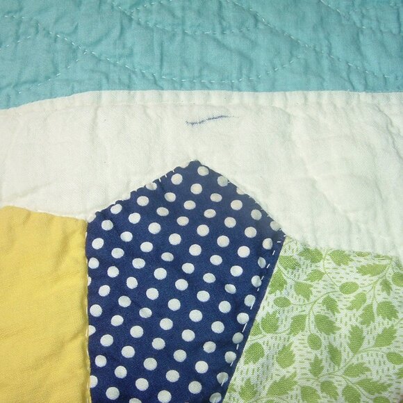 VTG Handmade Dresden Plate Quilt 68” X 88” Full/Queen Grandma SEE 10 PICS, NICE! - Picture 8 of 10